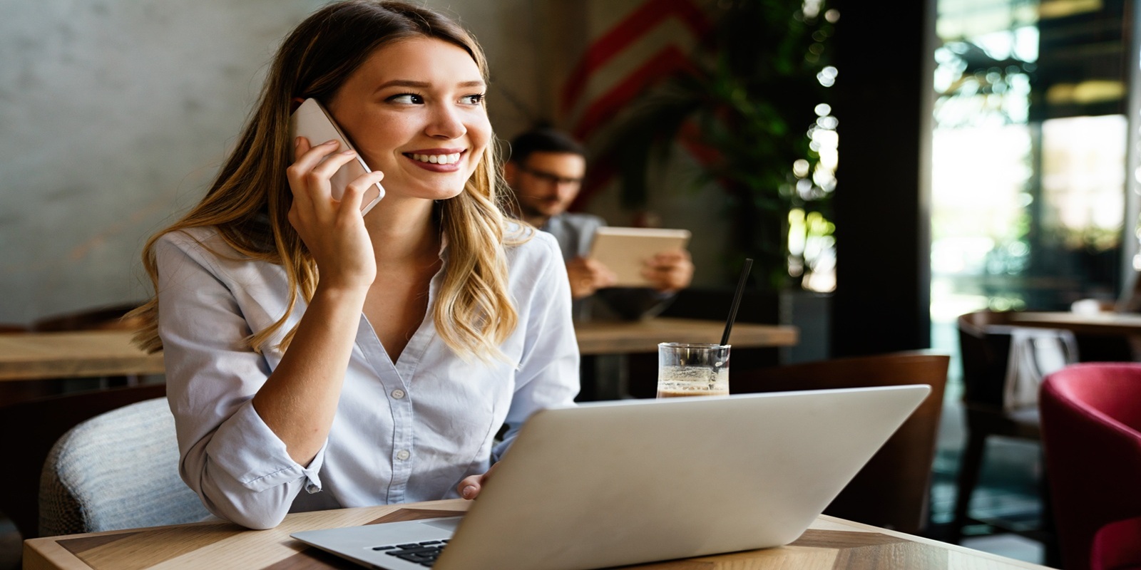 Dialer VOIP US Contact Page